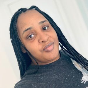 Meet your Posher, Shaneka